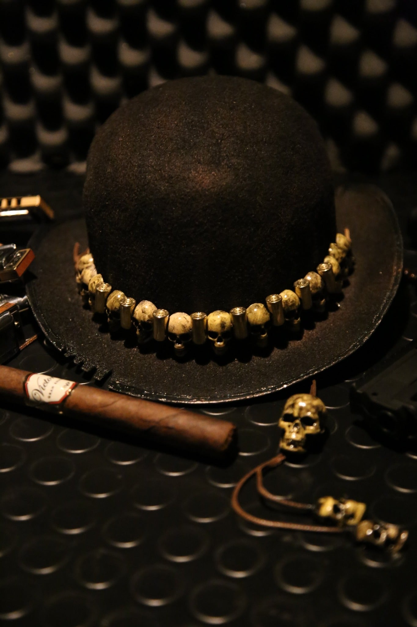 Hat 1