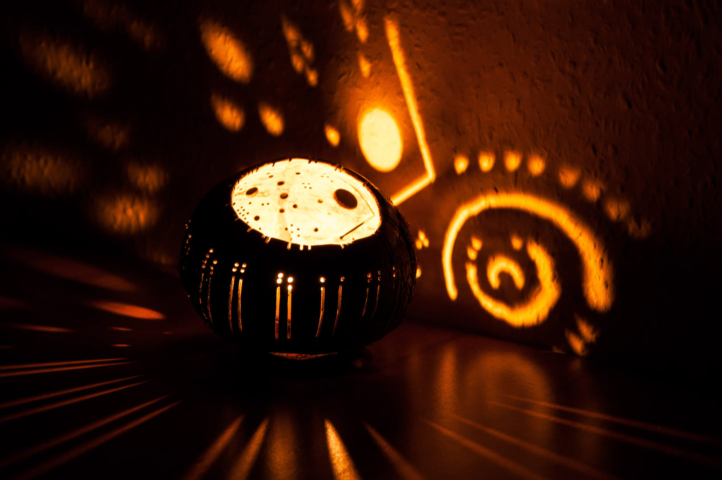 Coconut Bowl-Lamp 2